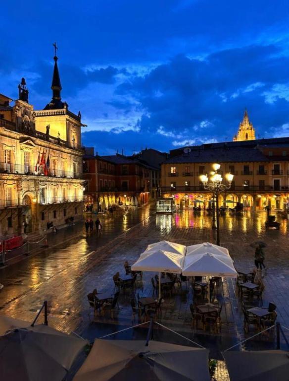 Arquitecto De La Vida- Plaza Mayor 莱昂 外观 照片