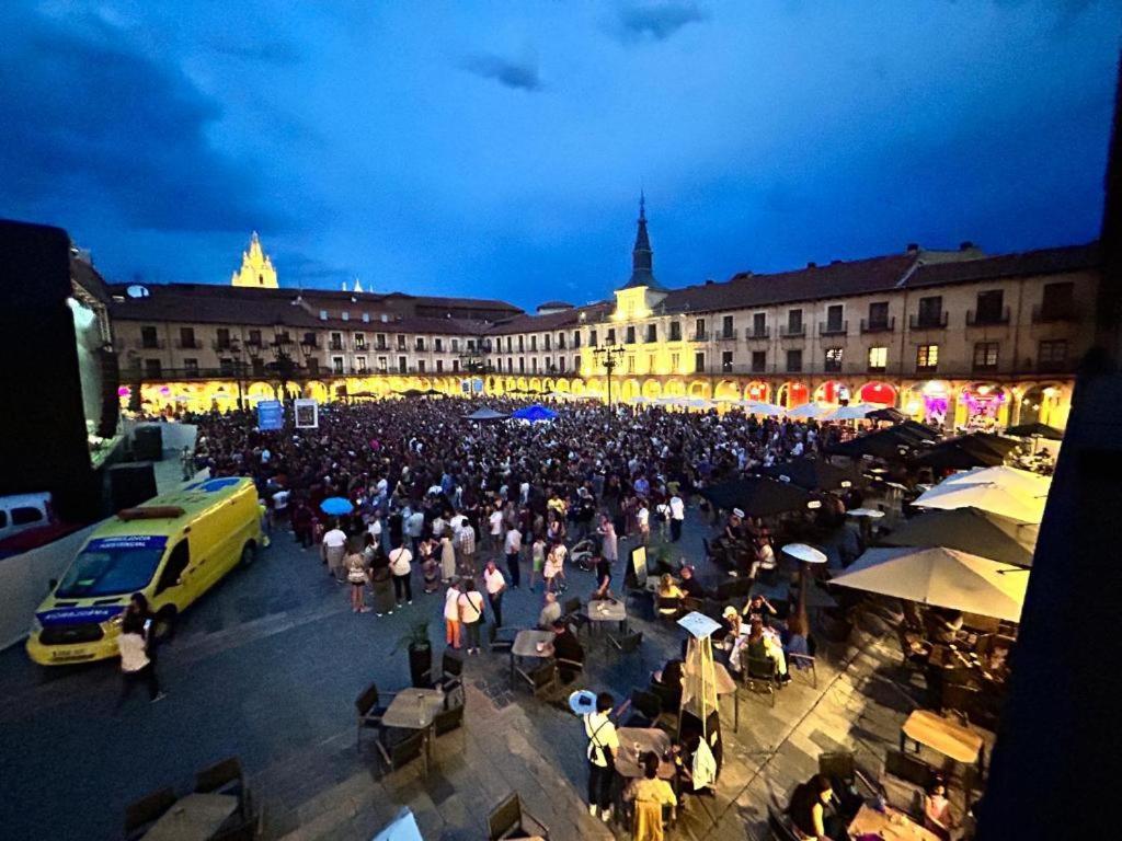 Arquitecto De La Vida- Plaza Mayor 莱昂 外观 照片